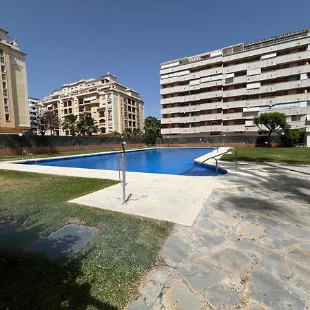 Park Apartment *